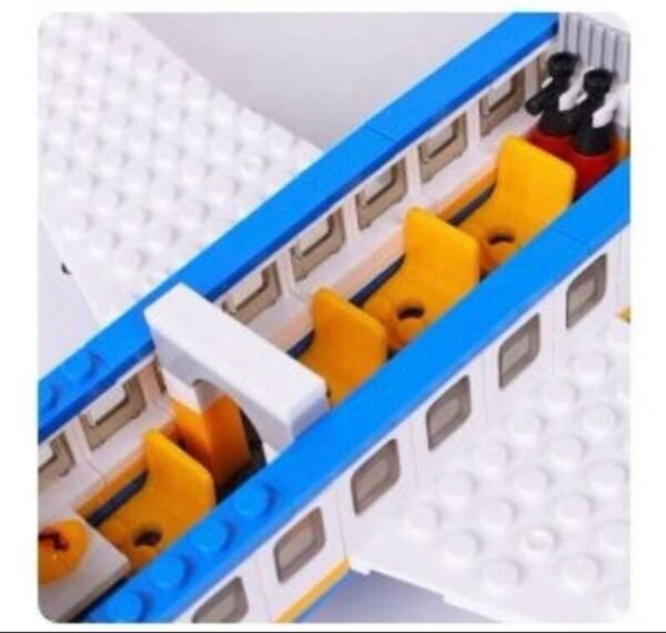 whatsapp-image-2024-11-04-at-12-45-25-standard.jpg JUEGO DE AEROPUERTO Y AVION (LEGO)